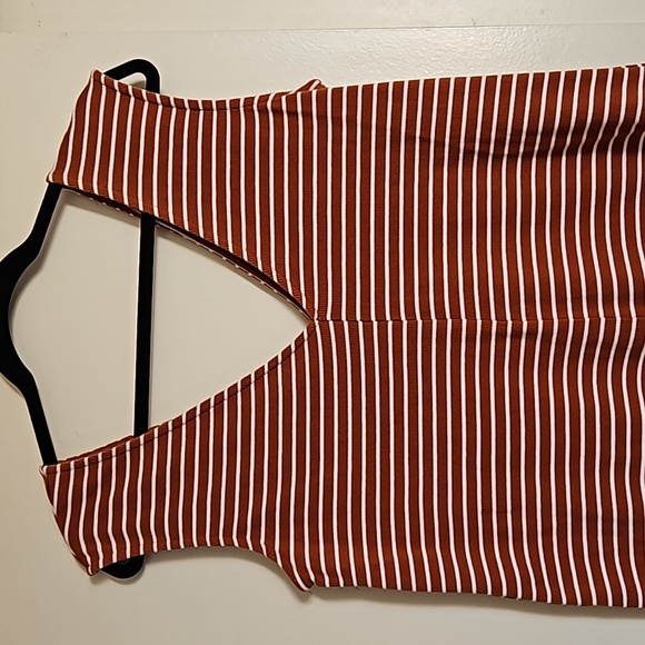 RVCA romper sleeves stripes size small - Picture 3 of 10